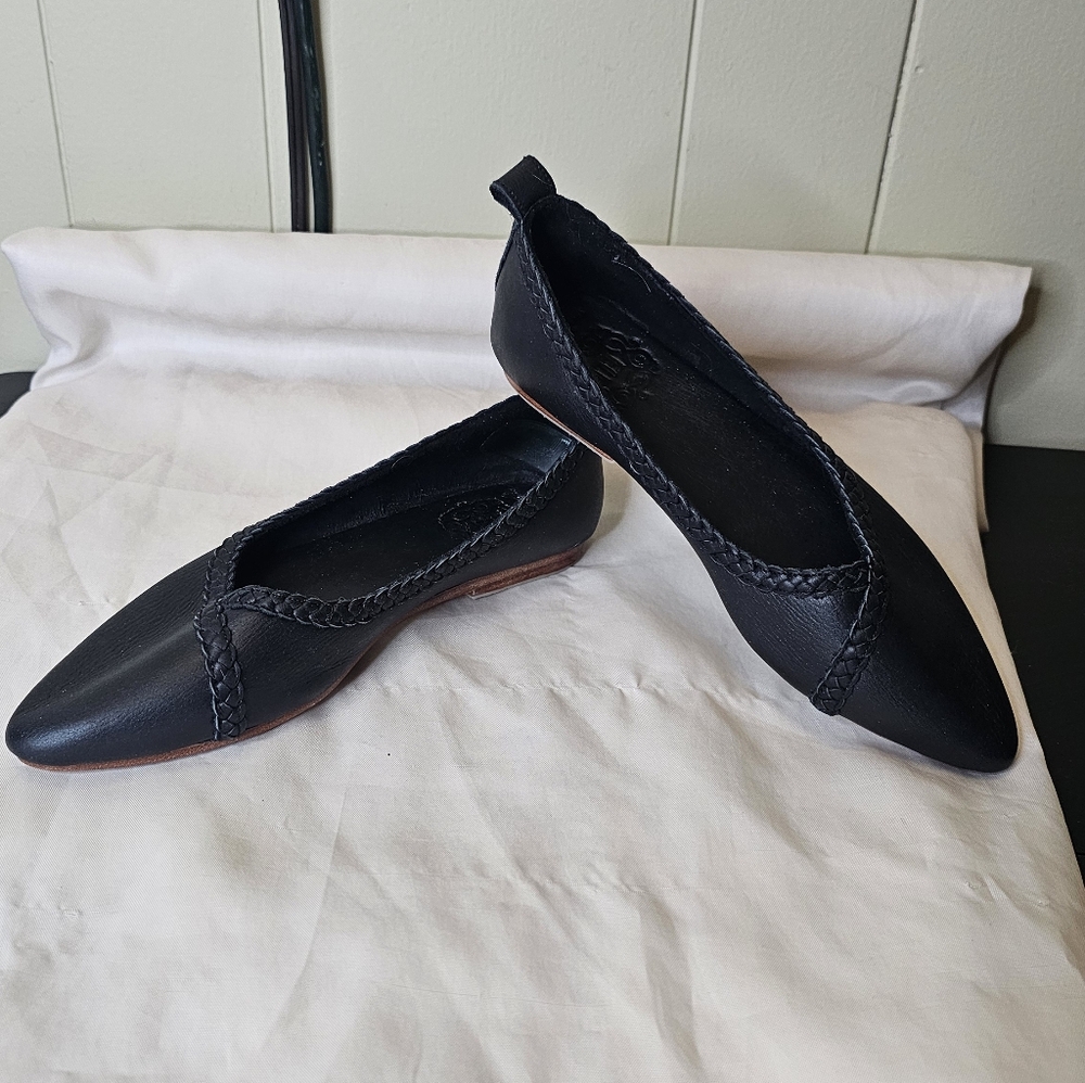 Women's Bali Elf Handmade Black Leather Ballet Flats Size 7.5